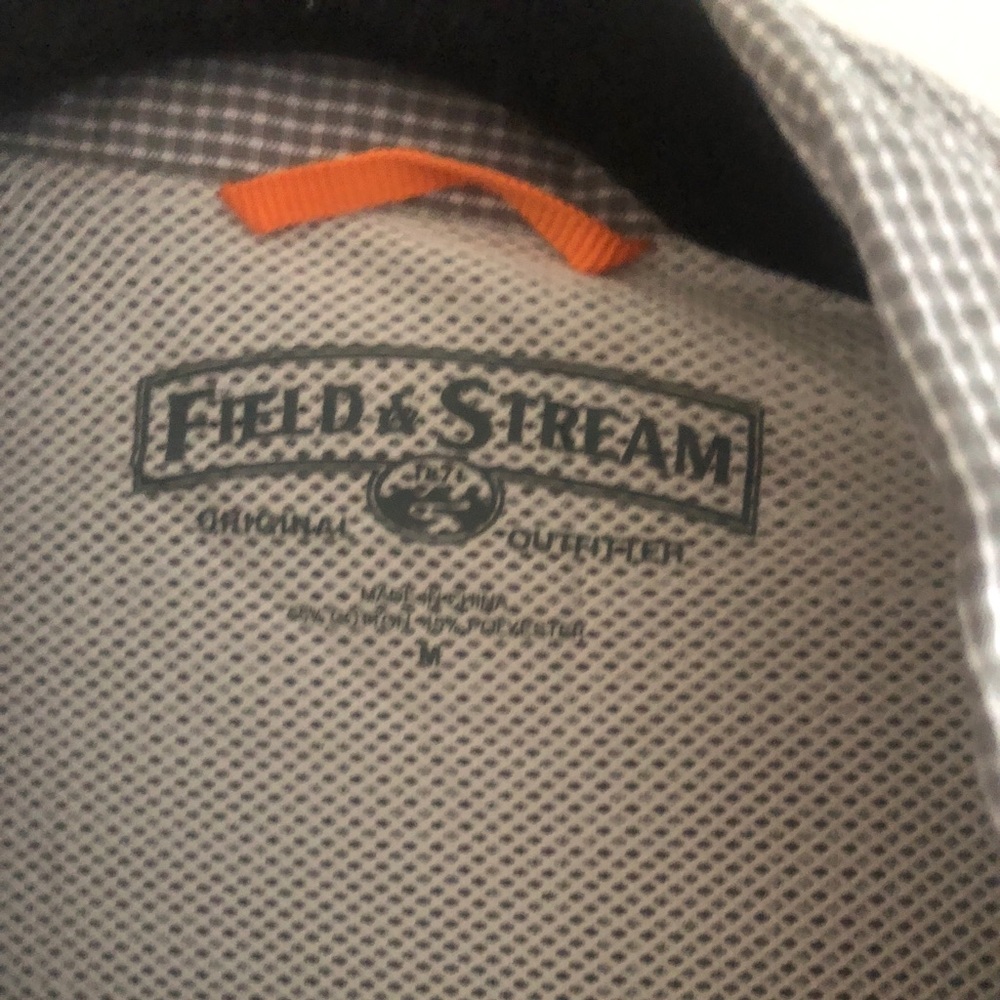 Men’s Field & Stream Button Up - Picture 4 of 6